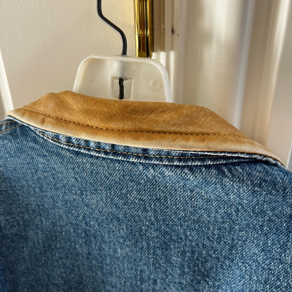 EUC Men’s Large Schaefer Outfitter Denim Jacket - Picture 14 of 16